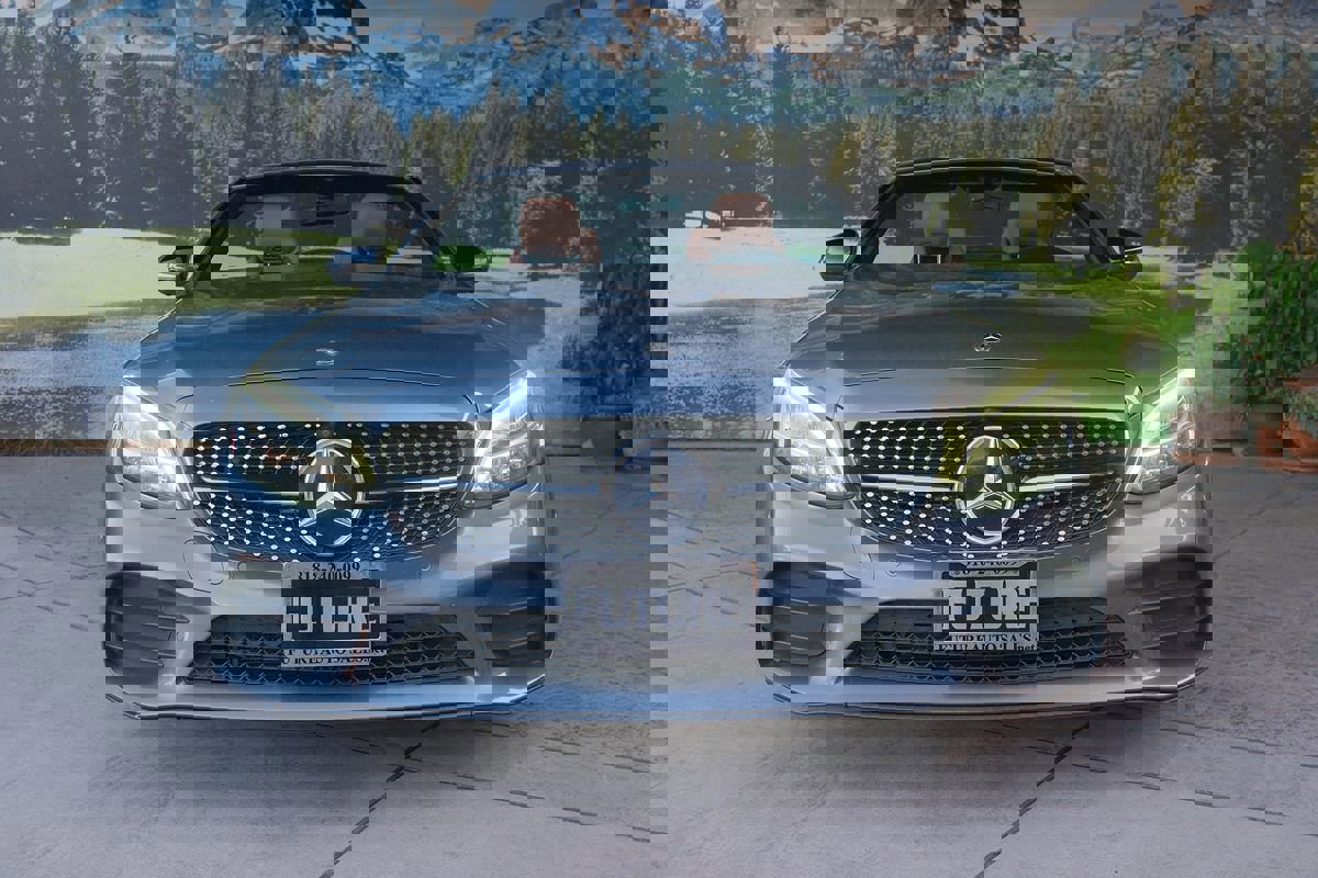 Used 2020 Mercedes-Benz C 300 Cabriolet image 2