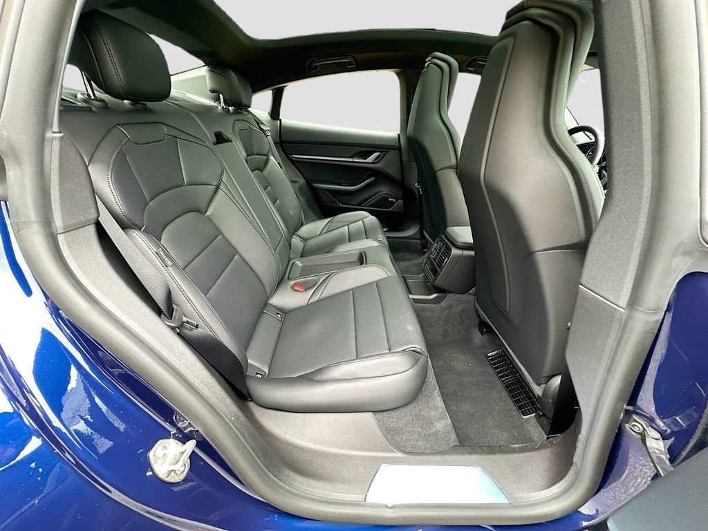 New 2026 Porsche Taycan 4S AWD/4WD image 29