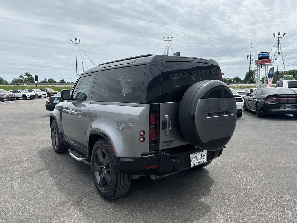 Used 2023 Land Rover Defender 90 X-Dynamic SE AWD/4WD image 12