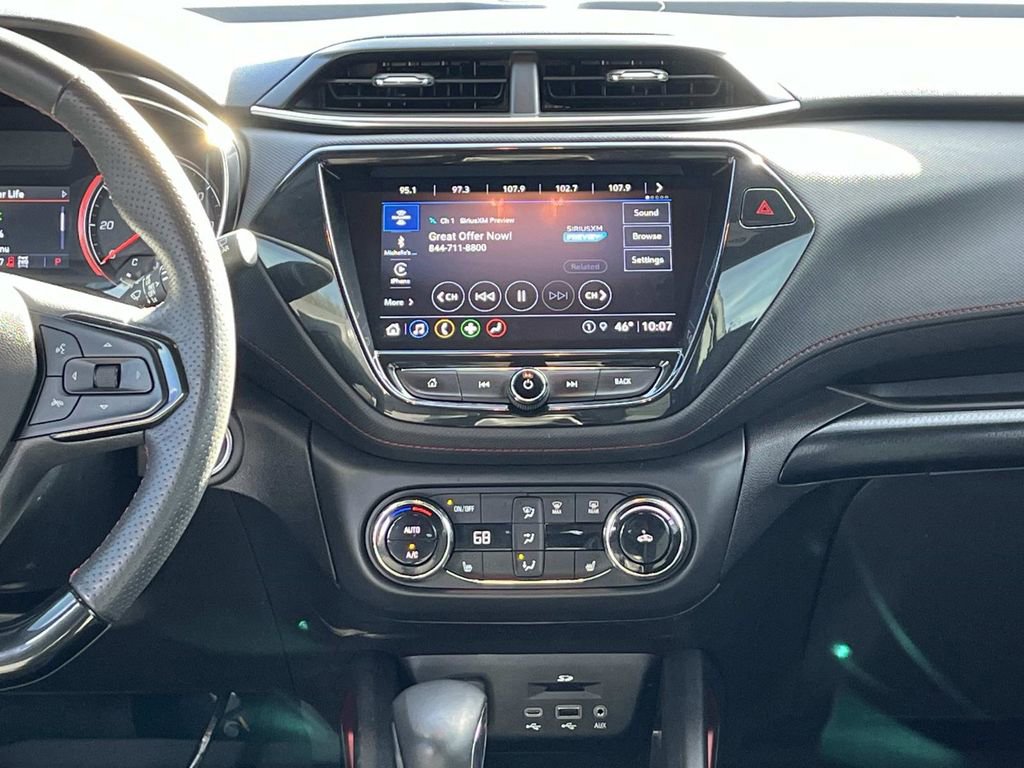 Used 2022 Chevrolet TrailBlazer RS w/ Sun and Liftgate Package image 15