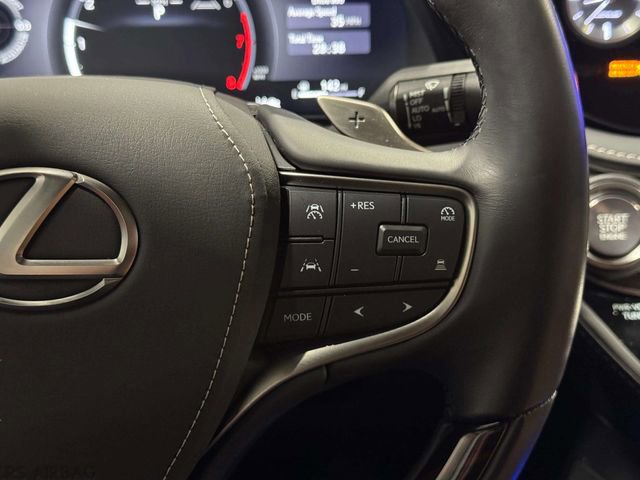 Used 2024 Lexus LS 500 AWD w/ Interior Upgrade Package image 18