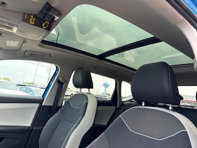New 2026 Volkswagen Taos SE AWD/4WD image 15