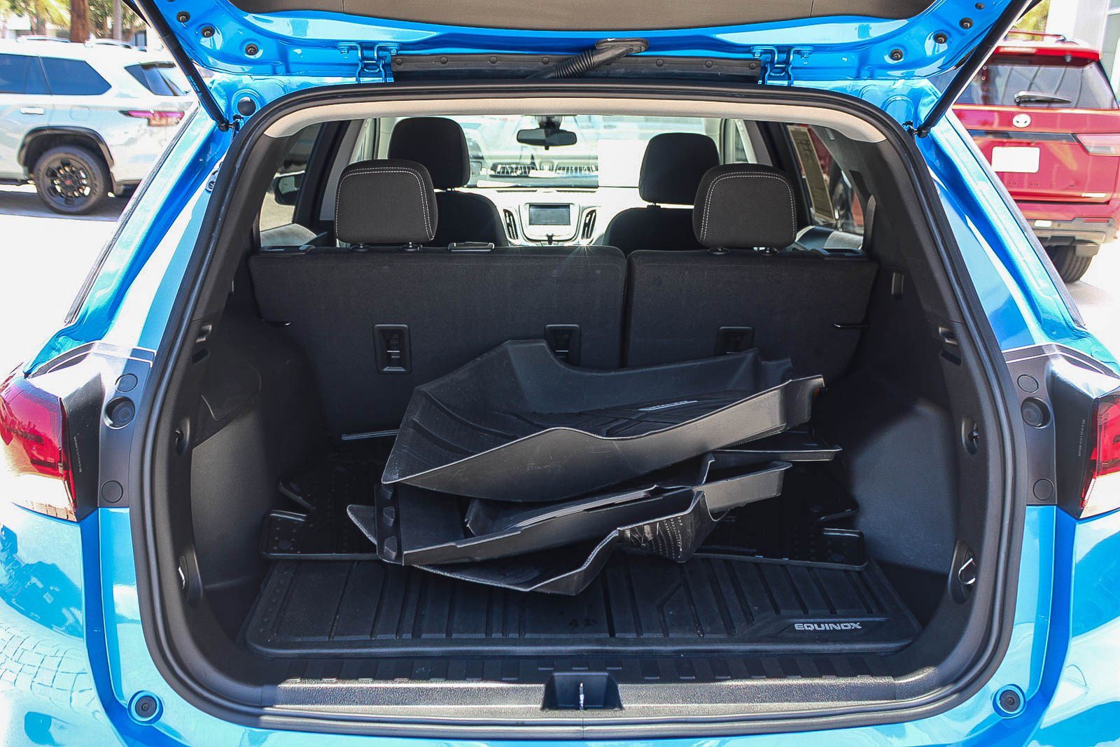 Used 2024 Chevrolet Equinox LS w/ LS Convenience Package FWD image 28