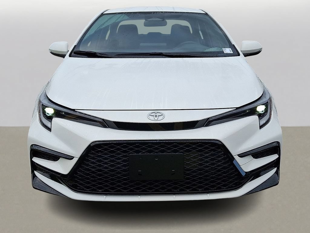 Used 2026 Toyota Corolla SE FWD image 2