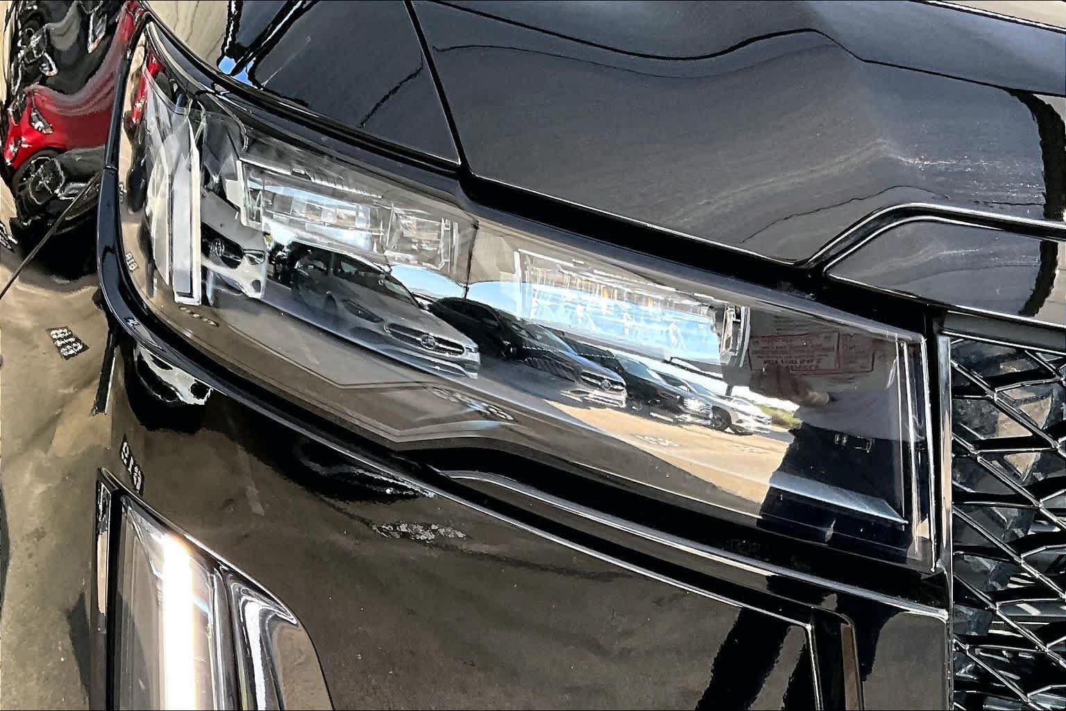 Used 2023 Cadillac Escalade Sport w/ Touring Package AWD/4WD image 27