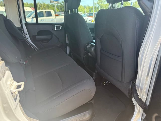 Used 2023 Jeep Wrangler Unlimited w/ Cold Weather Group AWD/4WD image 11