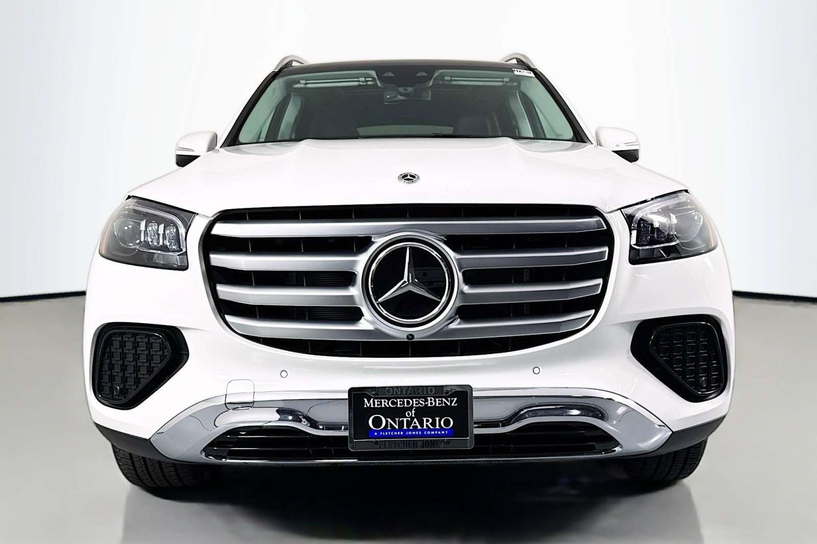 New 2026 Mercedes-Benz GLS 450 4MATIC image 2