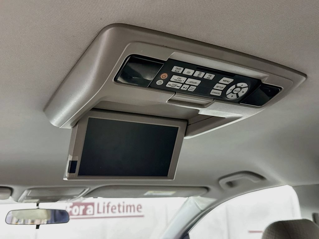 Used 2017 Honda Odyssey SE image 10