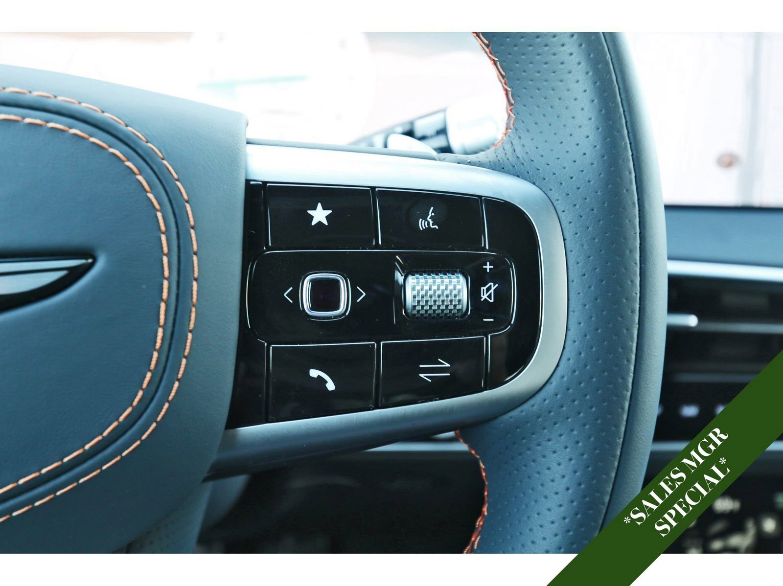 Used 2026 Genesis GV70 2.5T Sport Prestige image 18