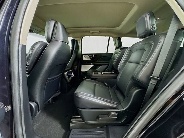 Used 2020 Lincoln Aviator Reserve w/ Equipment Group 201A RWD image 45