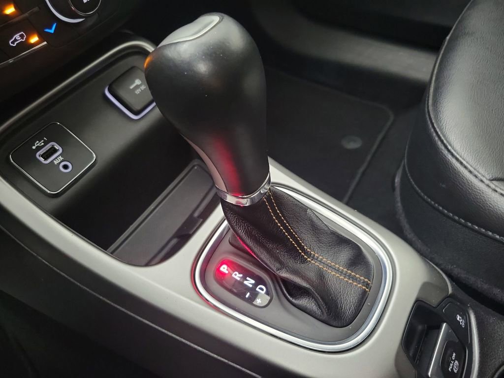 Used 2019 Jeep Compass Latitude w/ Popular Equipment Group image 26