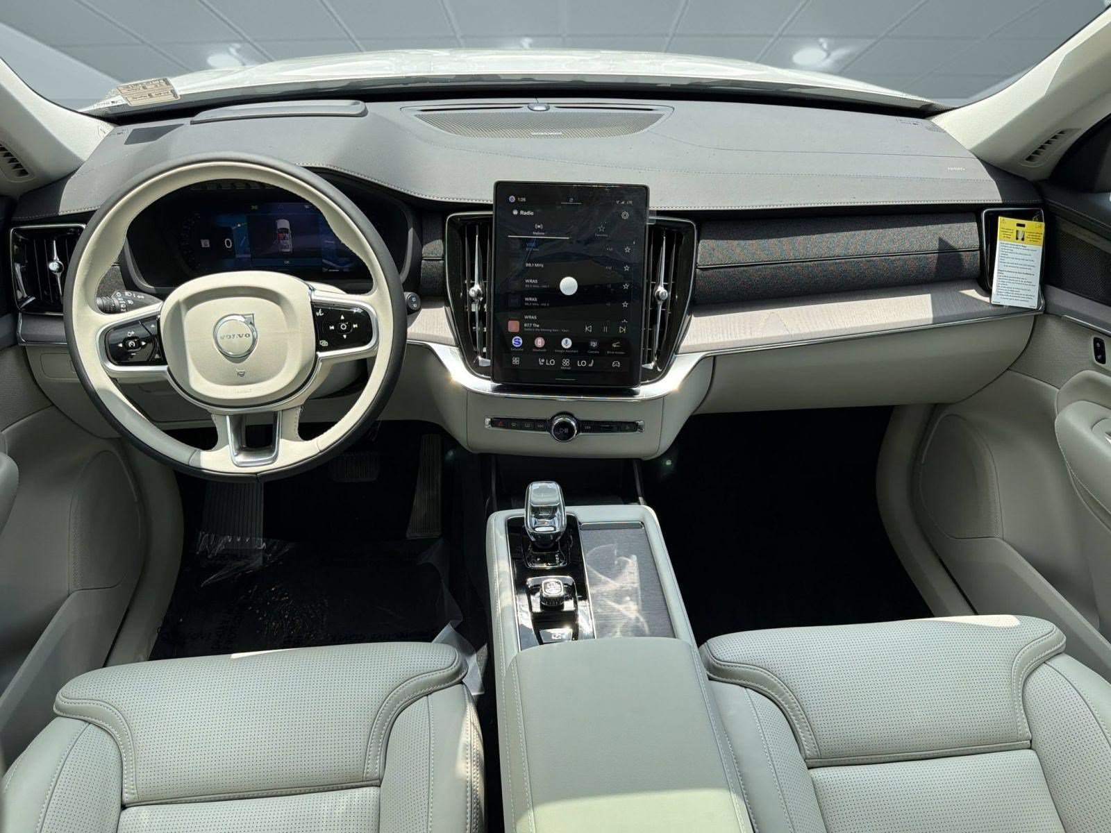 New 2026 Volvo XC90 B6 Ultra w/ Protection Package AWD/4WD image 15