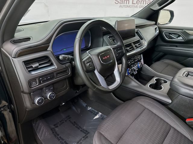 Used 2023 GMC Yukon SLE w/ Gmc Pro Safety Plus Package image 11