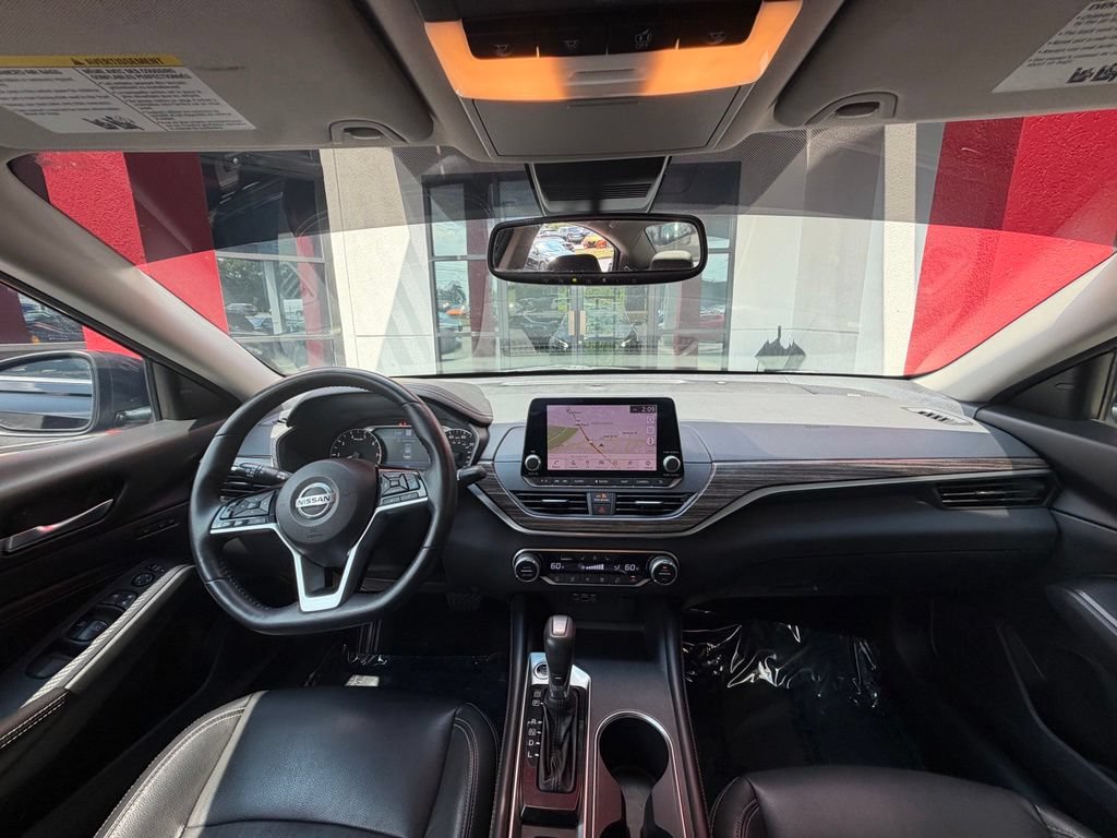 Used 2019 Nissan Altima 2.5 Platinum FWD image 26
