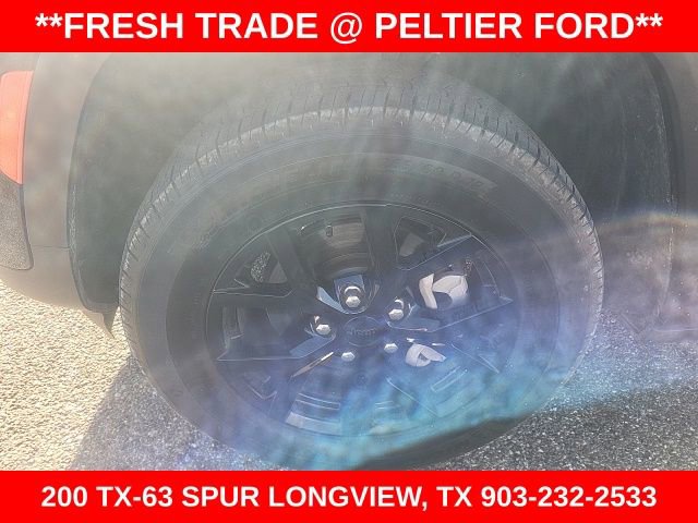 Used 2025 Jeep Grand Cherokee Altitude image 5