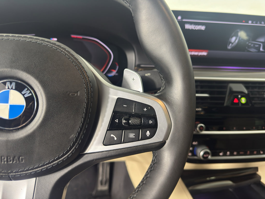 Used 2020 BMW 540i w/ M Sport Package RWD image 19
