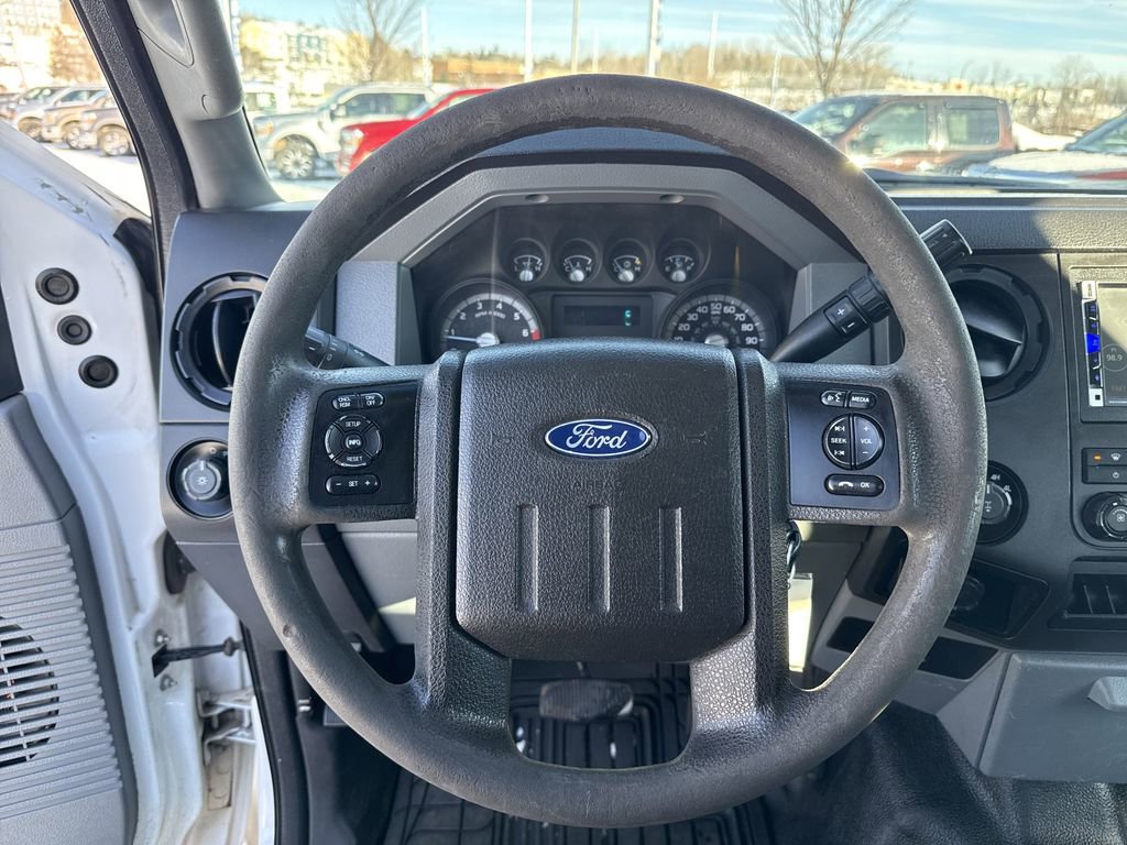 Used 2015 Ford F250 XL w/ Power Equipment Group AWD/4WD image 16