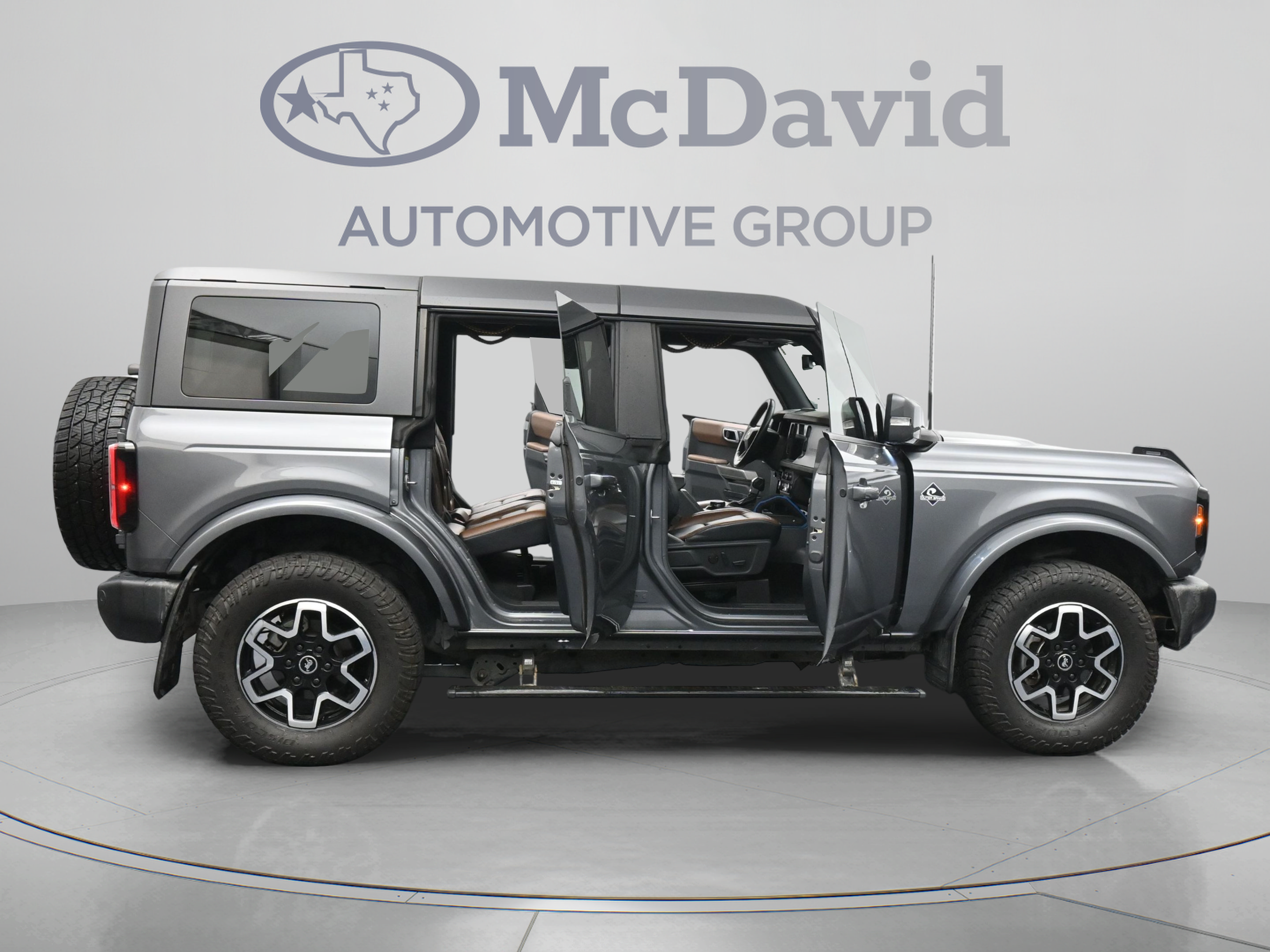 Used 2023 Ford Bronco Outer Banks AWD/4WD image 40