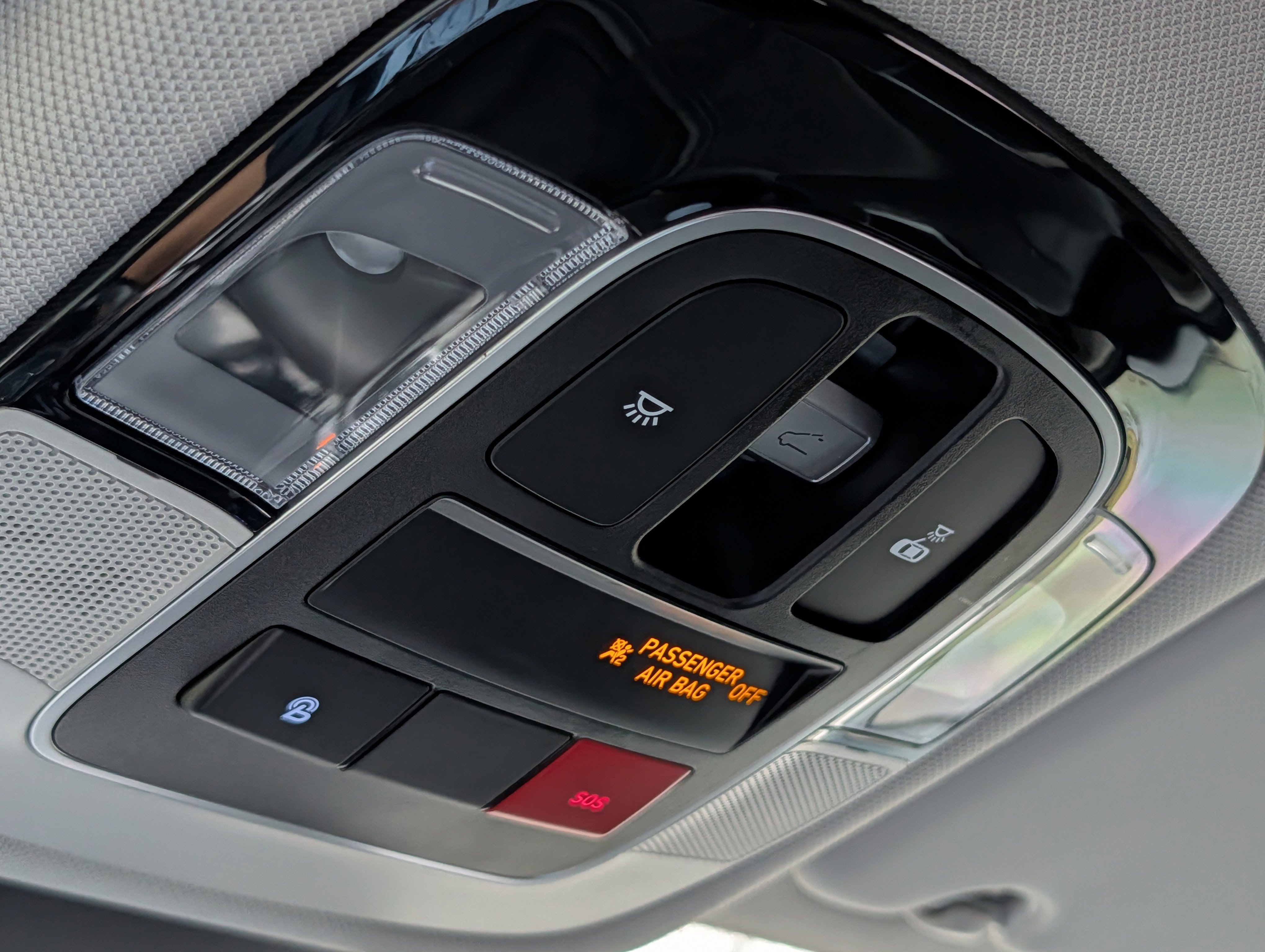 Used 2022 Hyundai Tucson Limited w/ Cargo Package image 24