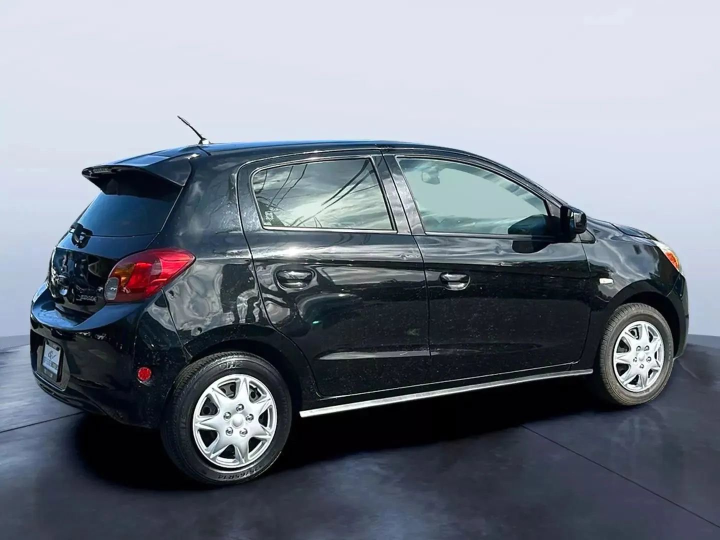 Used 2015 Mitsubishi Mirage DE image 5