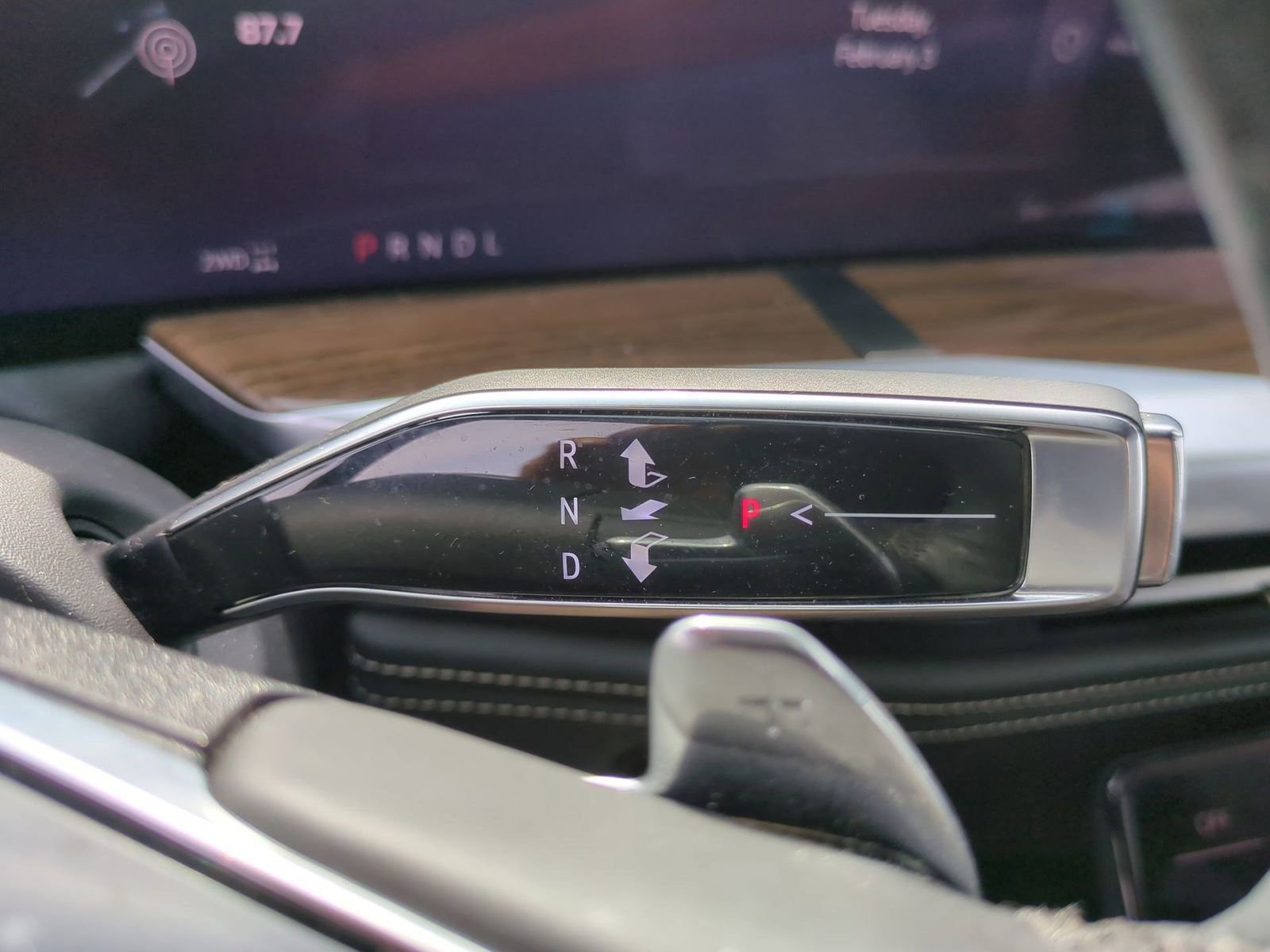 Certified 2025 Cadillac Escalade ESV Sport Platinum image 16