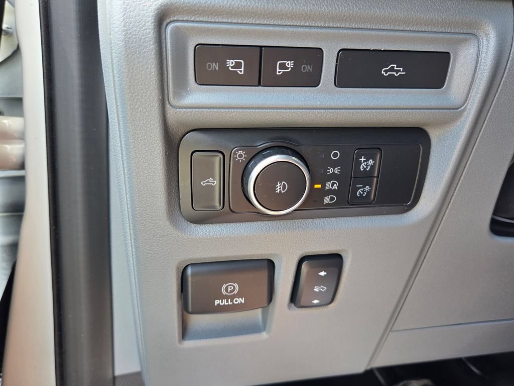 Used 2021 Ford F150 Lariat w/ Equipment Group 502A High AWD/4WD image 36
