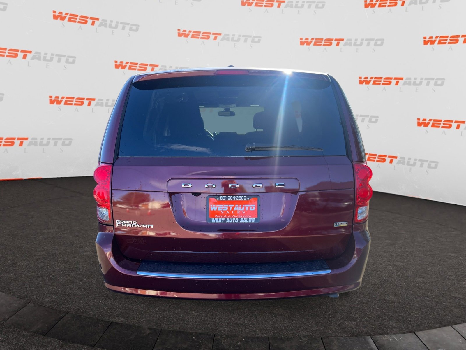 Used 2020 Dodge Grand Caravan SXT image 4