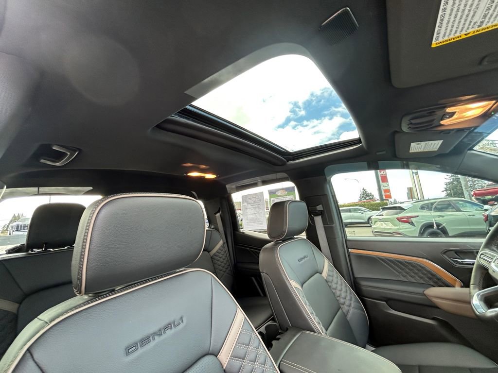 Used 2026 GMC Canyon Denali AWD/4WD image 27