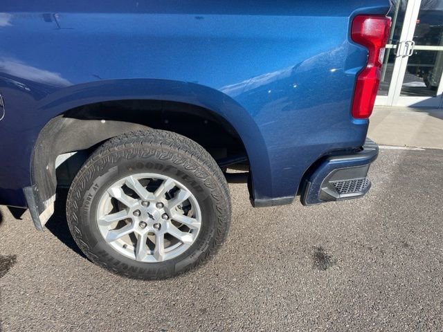 Used 2023 Chevrolet Silverado 1500 RST AWD/4WD image 20