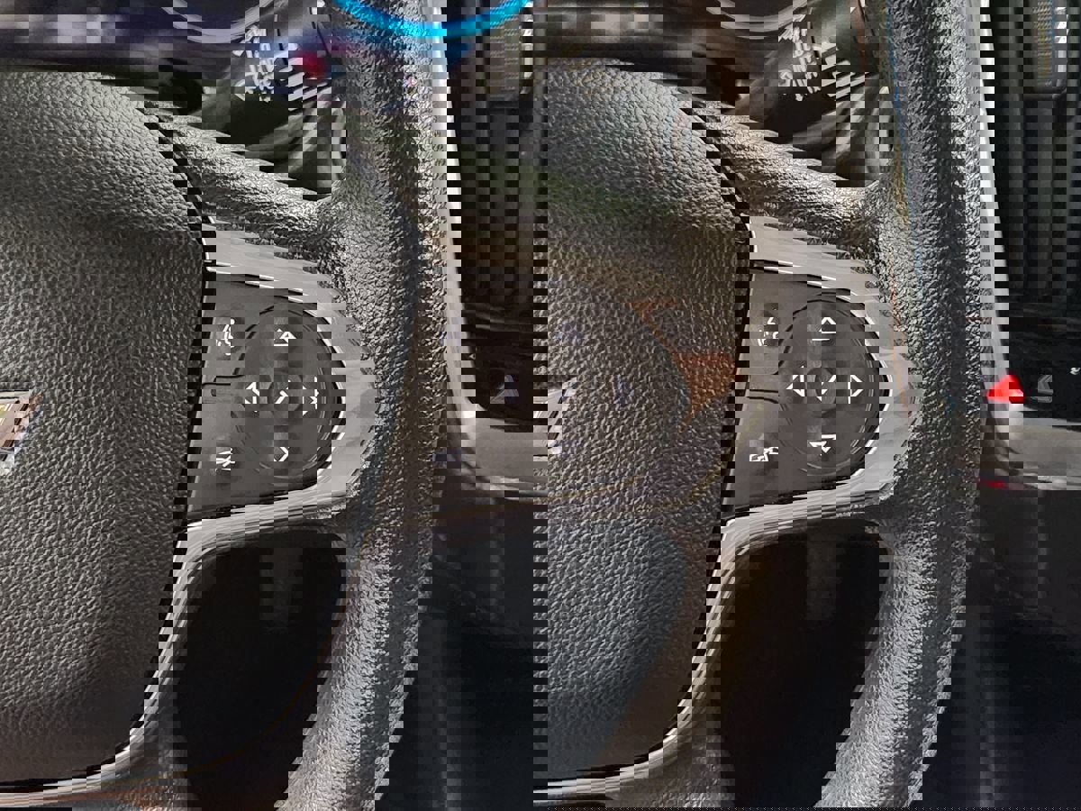 Used 2018 Chevrolet Traverse LS FWD image 50