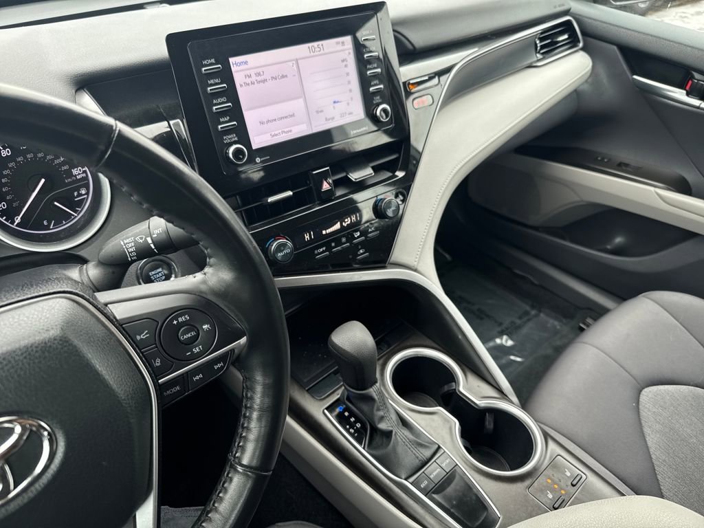 Used 2023 Toyota Camry LE image 20