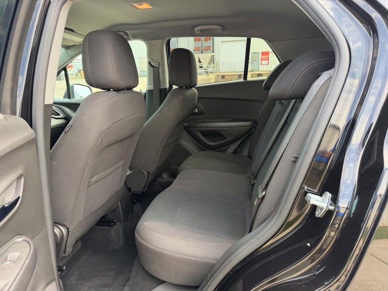 Used 2022 Chevrolet Trax LS w/ Tint and Cruise Package image 7