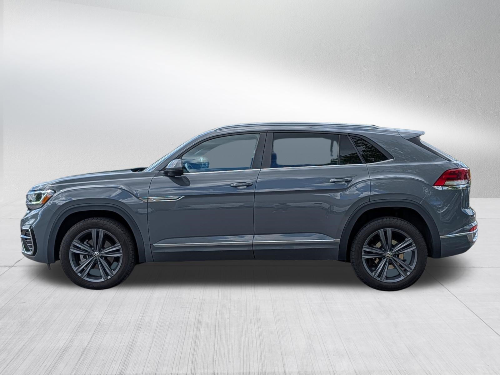 Certified 2021 Volkswagen Atlas Cross Sport SE AWD/4WD image 4