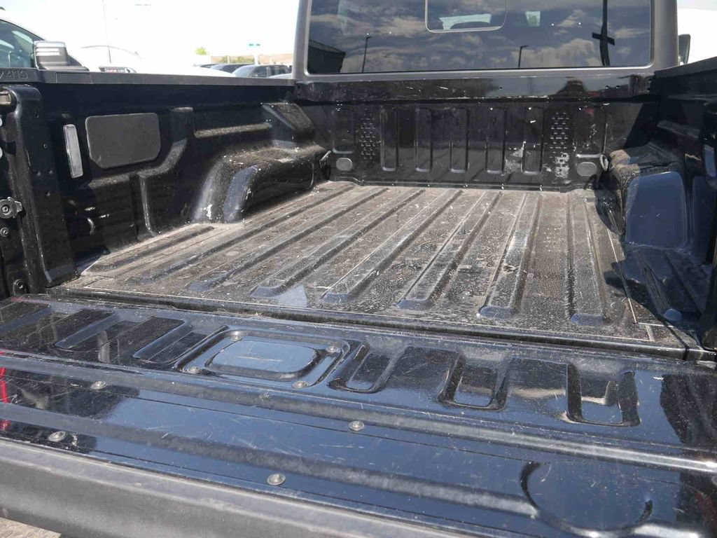 Certified 2026 Jeep Gladiator Mojave AWD/4WD image 10