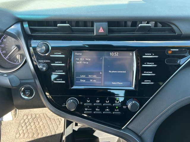 Used 2018 Toyota Camry SE image 21