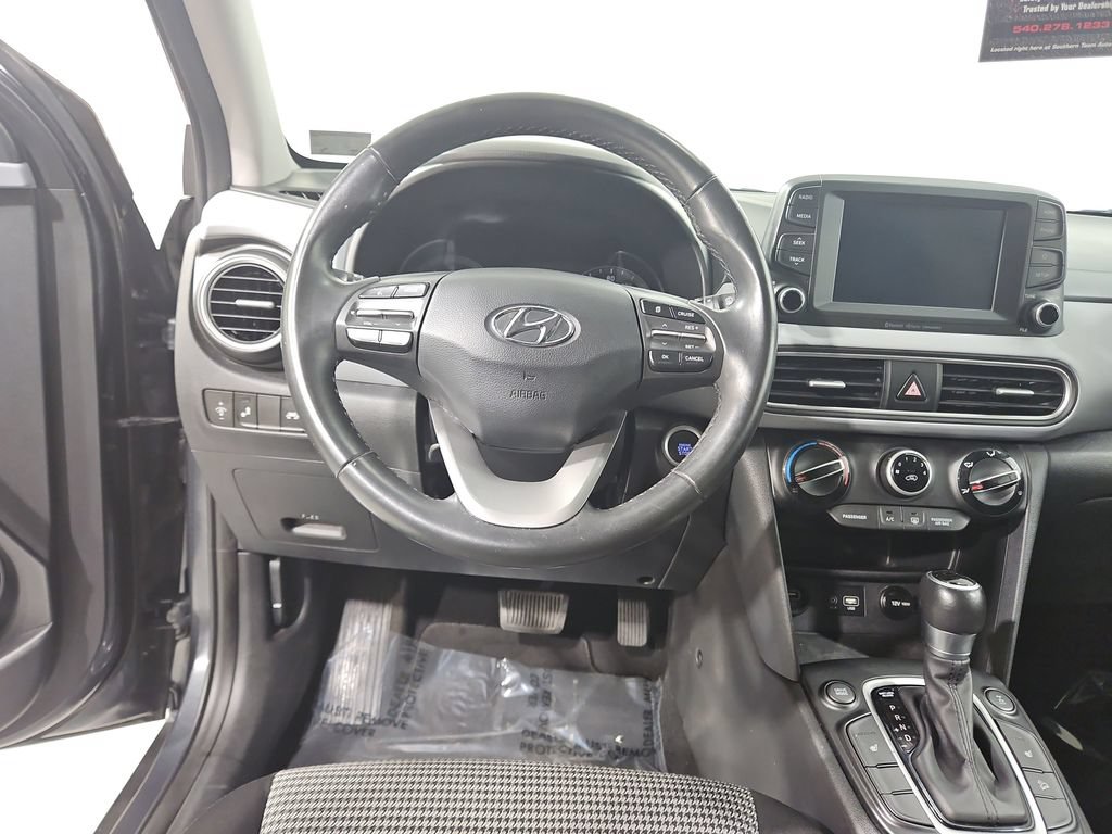 Used 2019 Hyundai Kona SEL AWD/4WD image 14