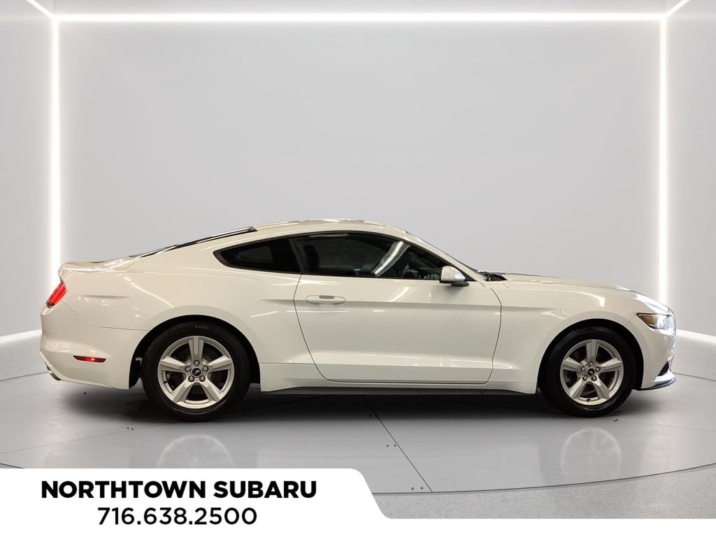 Used 2017 Ford Mustang Coupe RWD image 6
