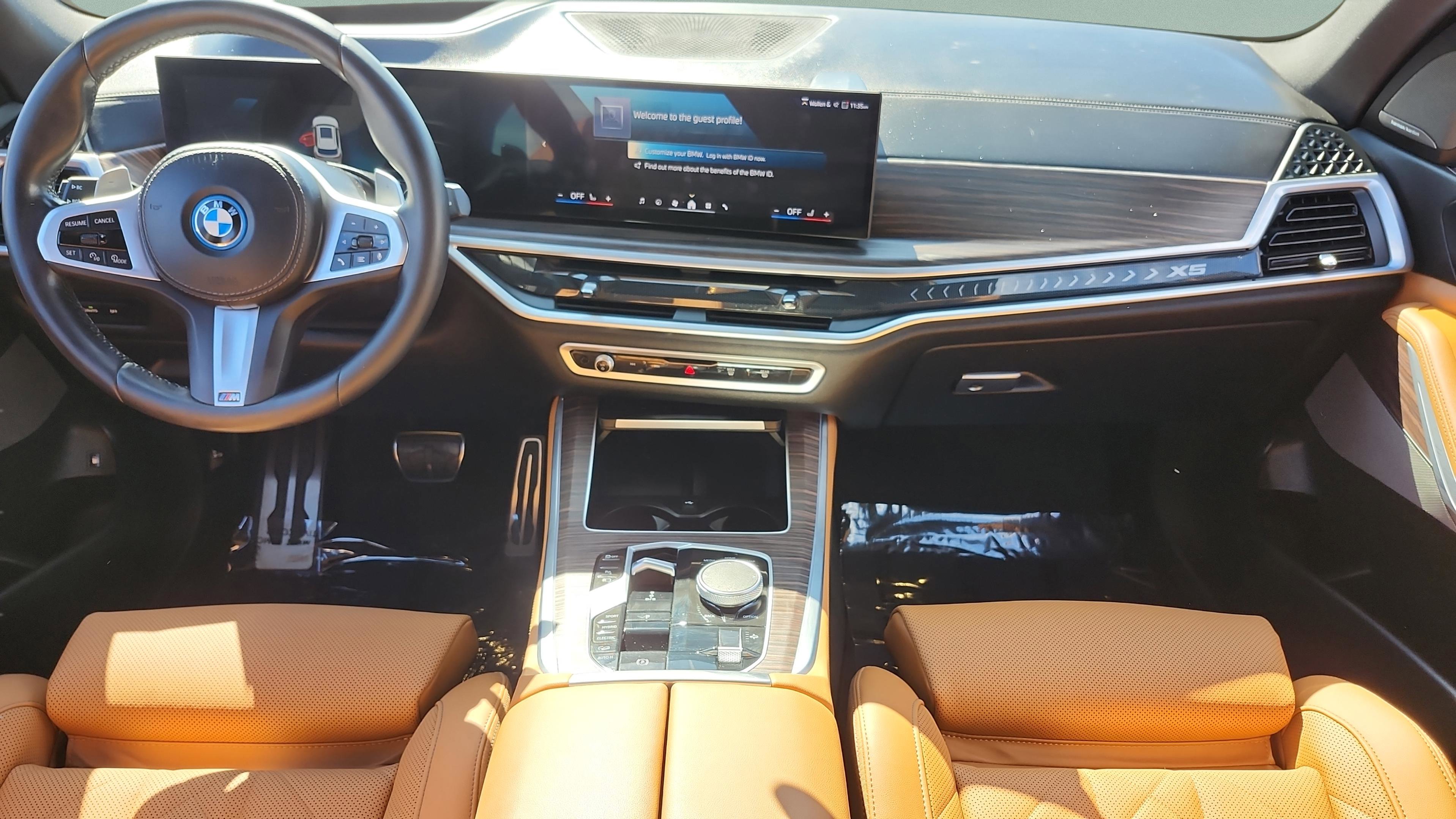 Certified 2024 BMW X5 xDrive50e w/ M Sport Package image 15