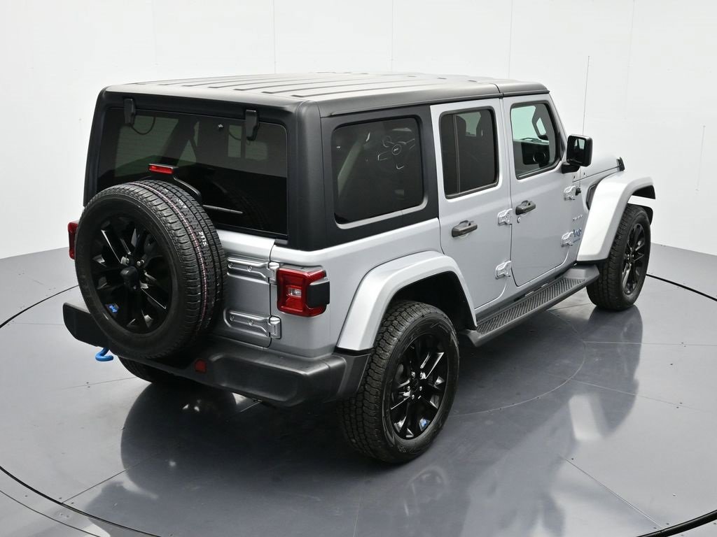 Used 2023 Jeep Wrangler Unlimited Sahara image 44