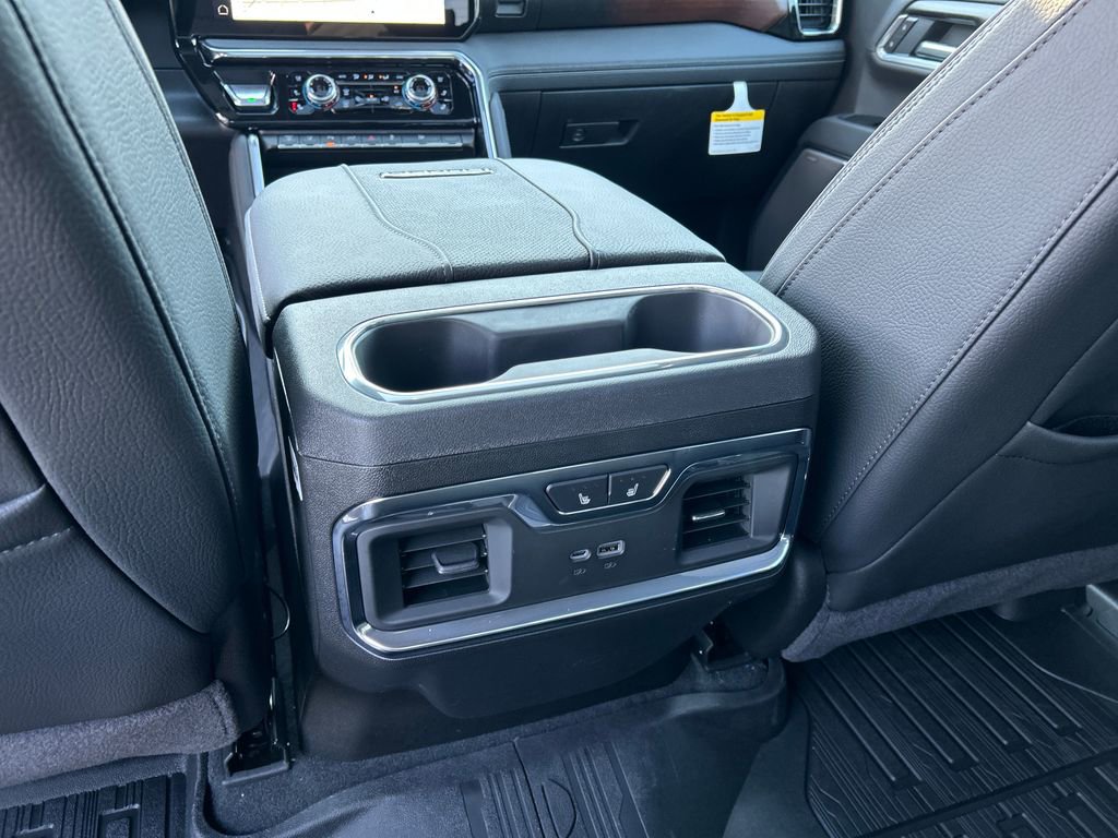 New 2026 GMC Sierra 3500 Denali w/ Denali Reserve Package AWD/4WD image 45