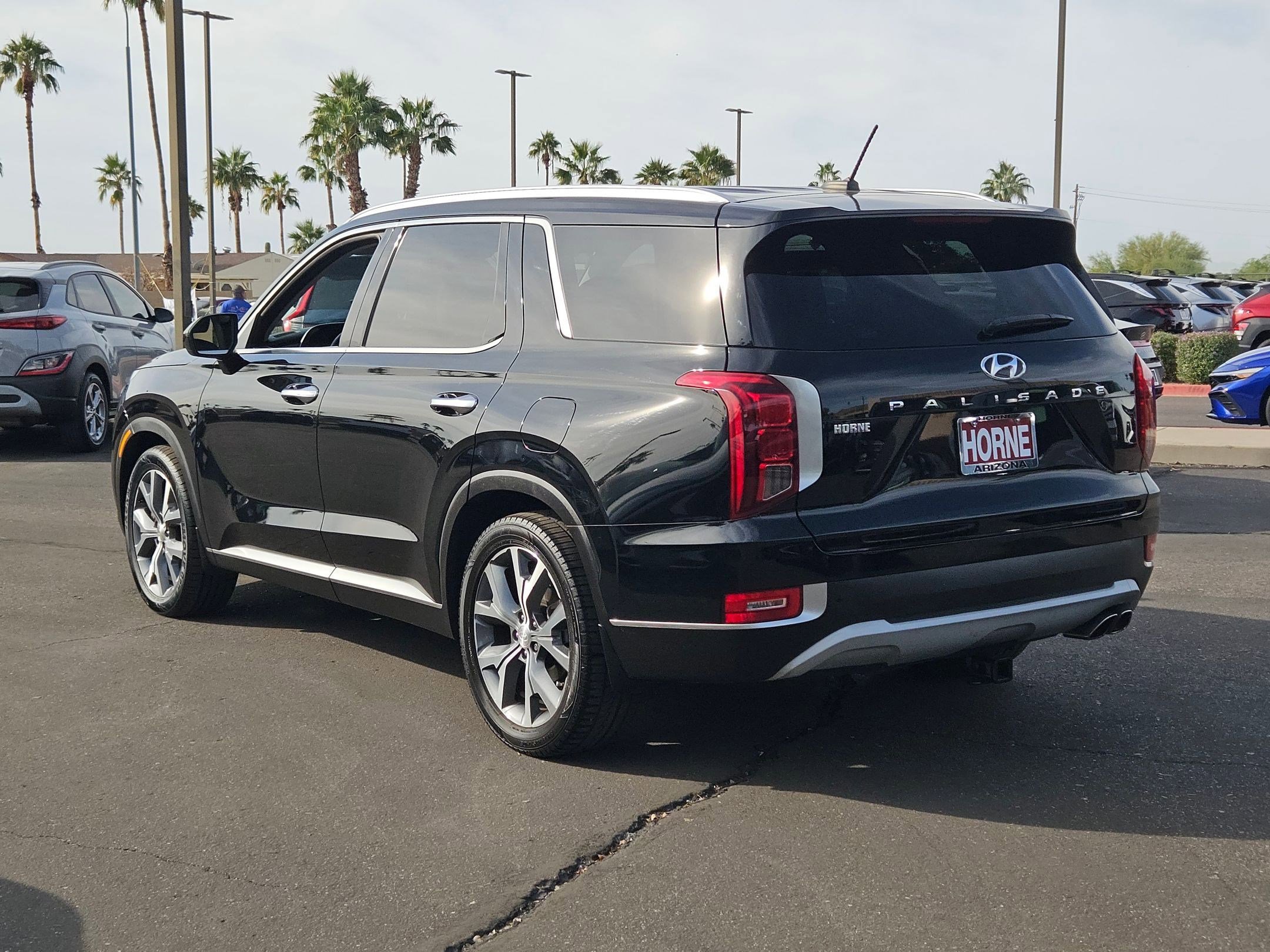 Used 2022 Hyundai Palisade SEL w/ Convenience Package image 8