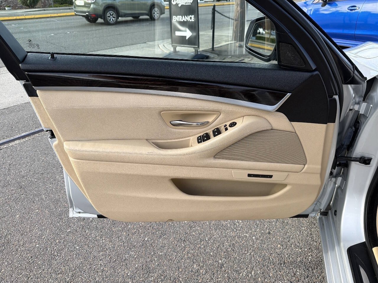 Used 2011 BMW 535i Sedan RWD image 38