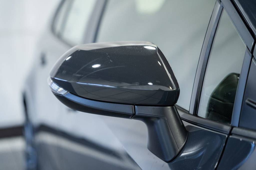 New 2026 Toyota Corolla SE FWD image 11