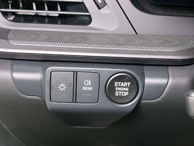 Certified 2026 Porsche 911 Targa 4S AWD/4WD image 37