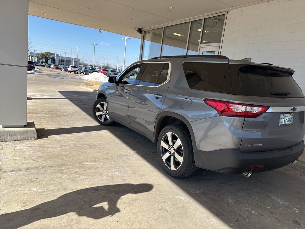 Used 2019 Chevrolet Traverse LT w/ LT Premium Package image 8