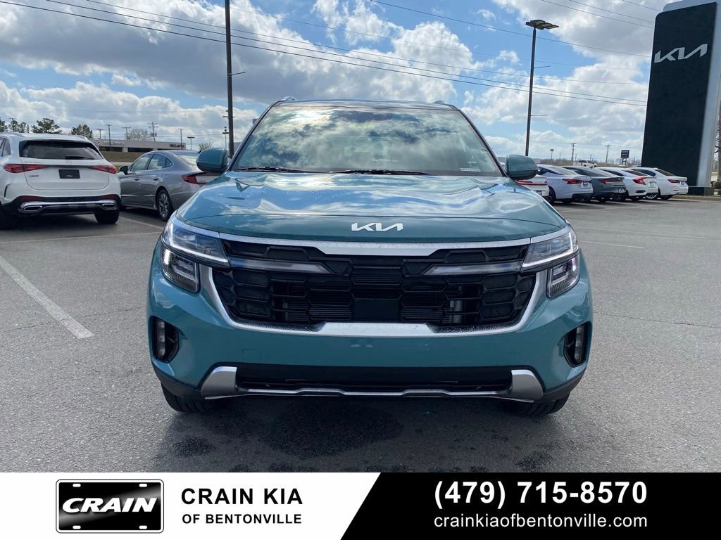 Certified 2026 Kia Seltos SX w/ SX Sunroof Package image 2