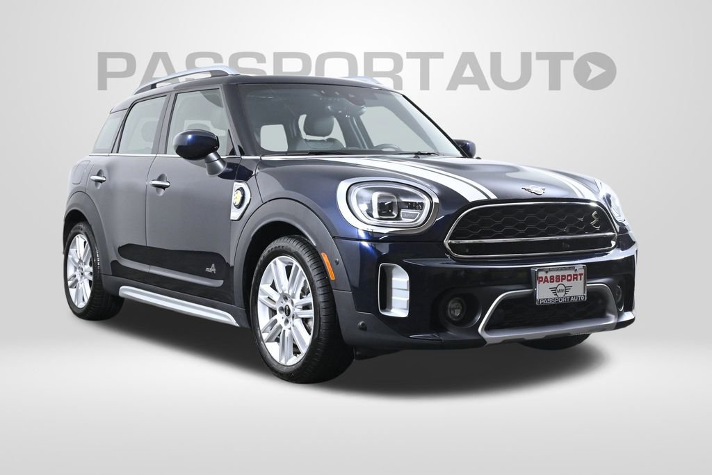 Certified 2022 MINI Cooper Countryman SE w/ Convenience Package image 3