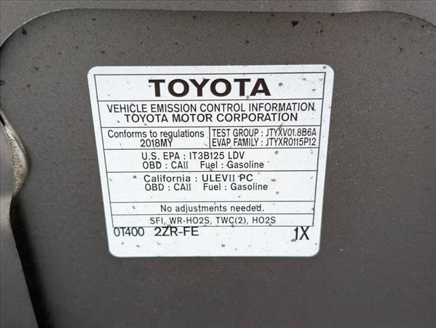 Used 2018 Toyota Corolla LE FWD image 21