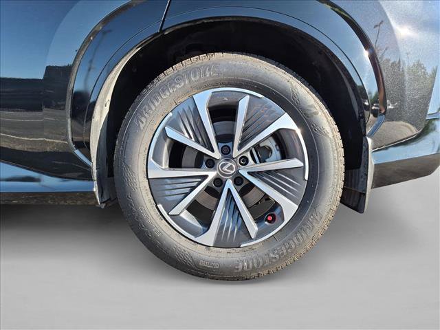 Used 2024 Lexus RZ 300e Premium w/ Accessory Package (Z1) FWD image 9
