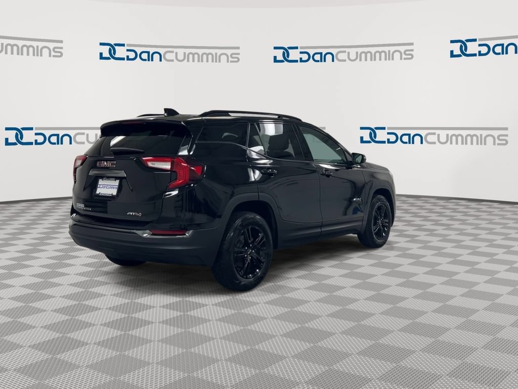 Used 2023 GMC Terrain AT4 AWD/4WD image 8